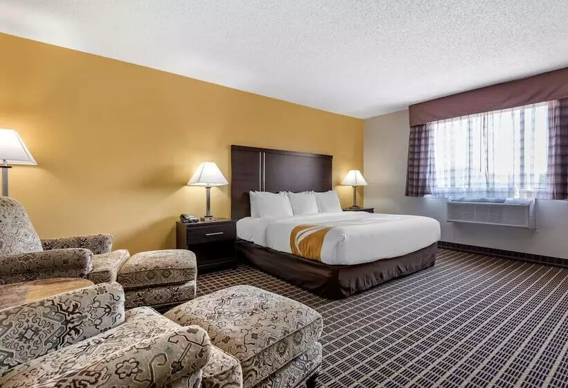 酒店 Quality Inn & Suites Warren