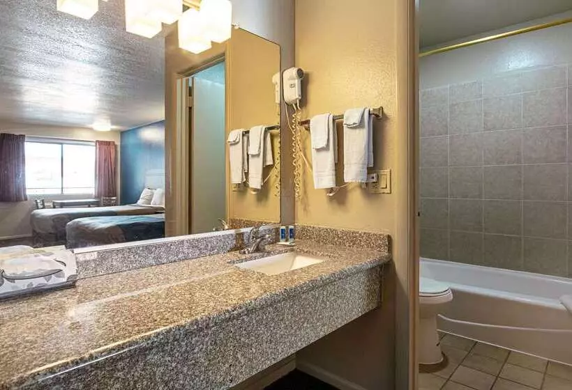 فندق Rodeway Inn St George North Near Pioneer Park