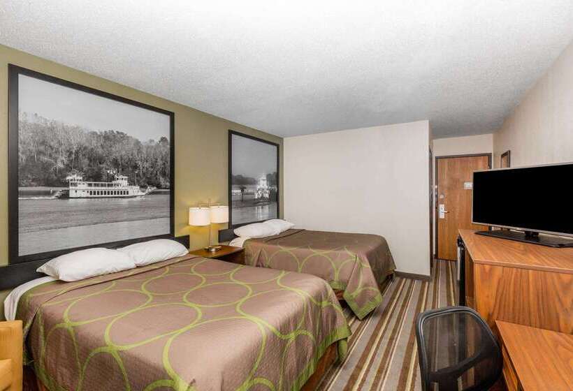 فندق Super 8 By Wyndham Storm Lake