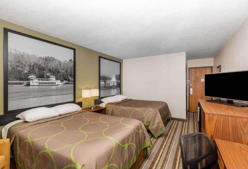 فندق Super 8 By Wyndham Storm Lake