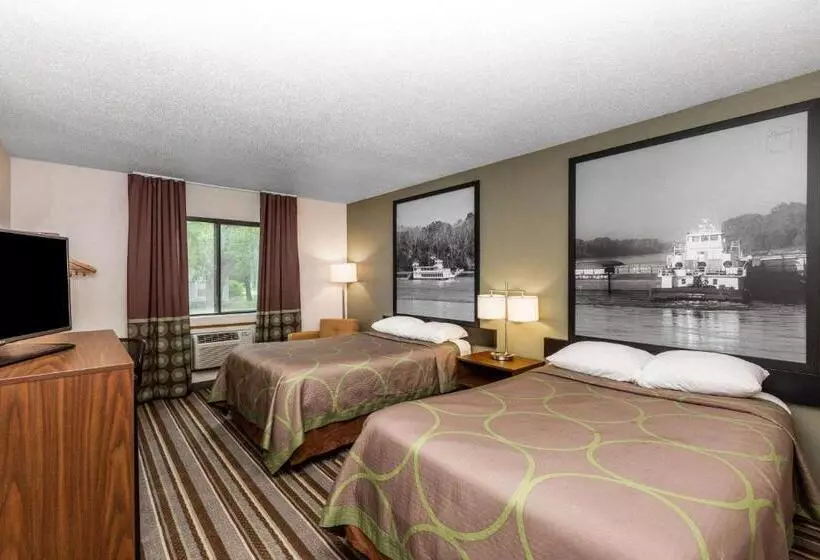 酒店 Super 8 By Wyndham Storm Lake