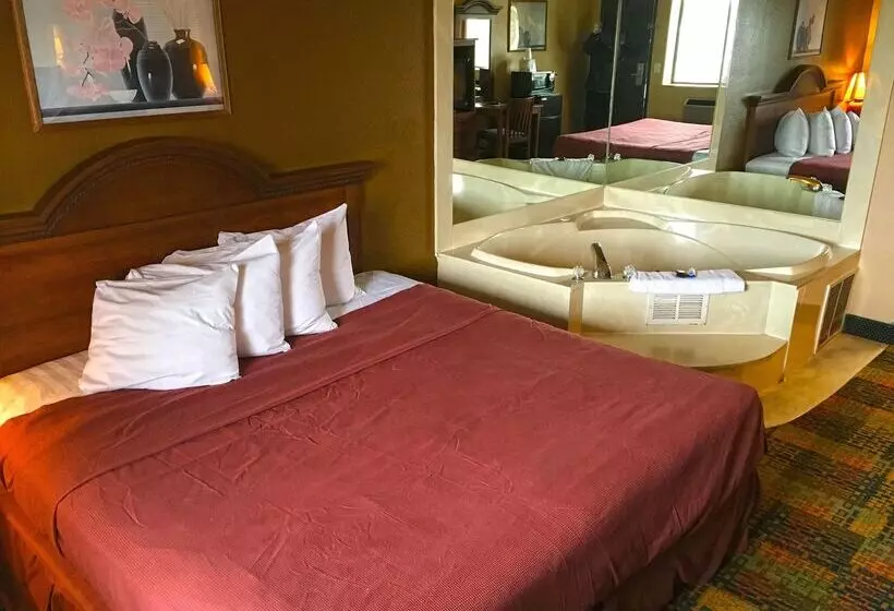 Мотель Americas Best Value Inn Livonia/detroit