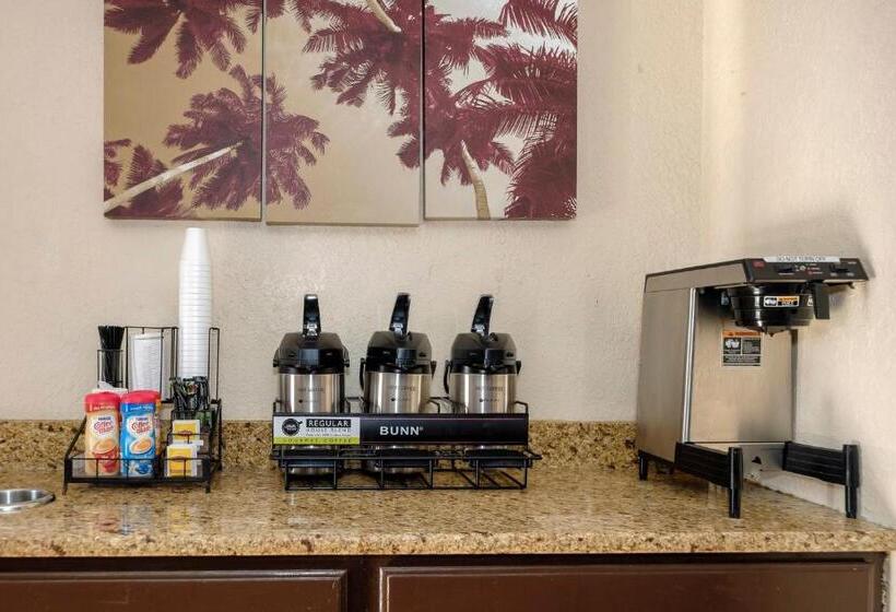 モーテル Red Roof Inn Jacksonville  Cruise Port