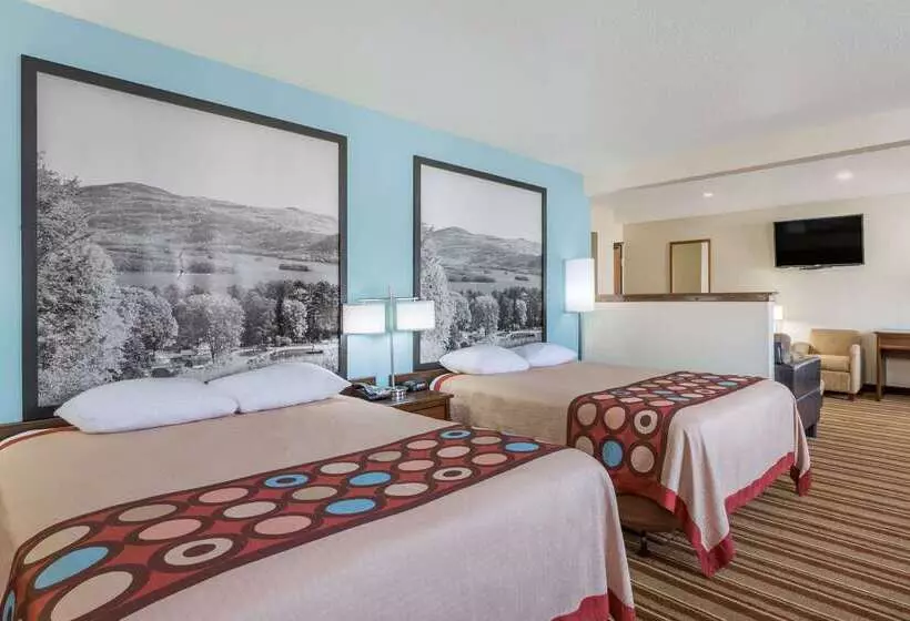 モーテル Super 8 By Wyndham Danville Va