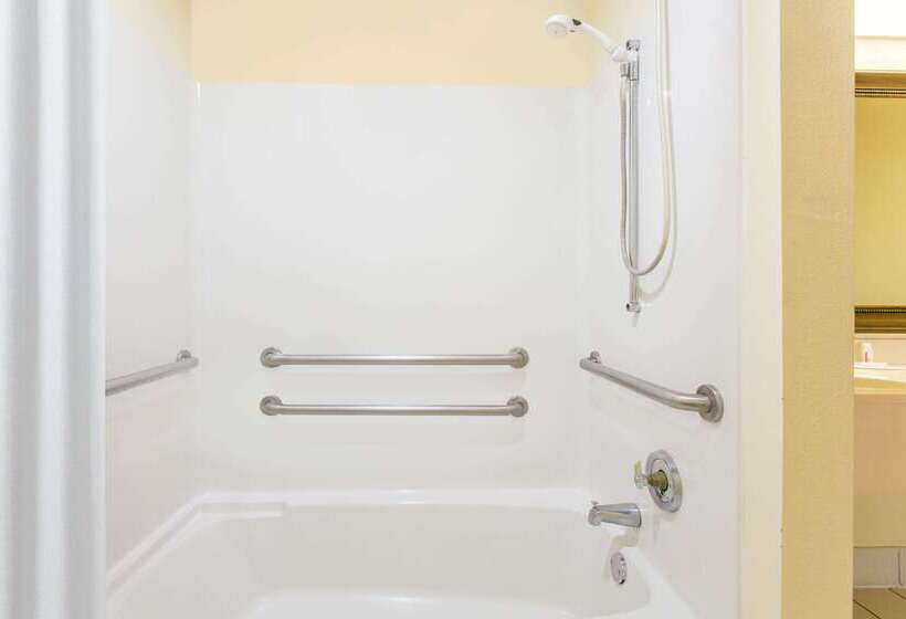 モーテル Super 8 By Wyndham Dublin