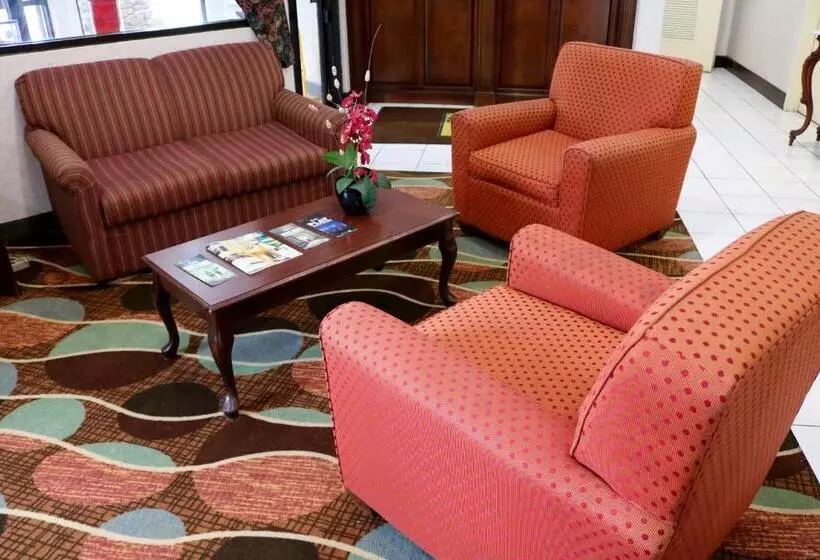 فندق على الطريق Super 8 By Wyndham Dublin