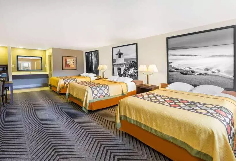 汽车旅馆  Super 8 By Wyndham Fortuna