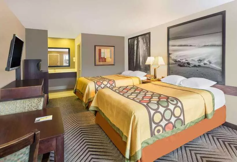 汽车旅馆  Super 8 By Wyndham Fortuna