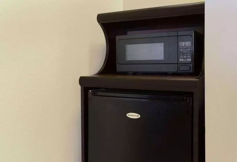 モーテル Super 8 By Wyndham Fortuna