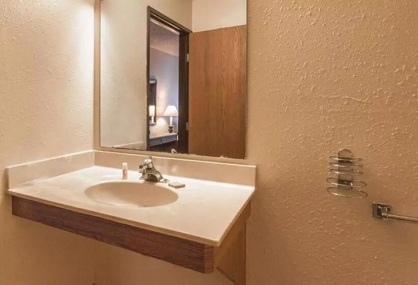 モーテル Super 8 By Wyndham Hartford Wi