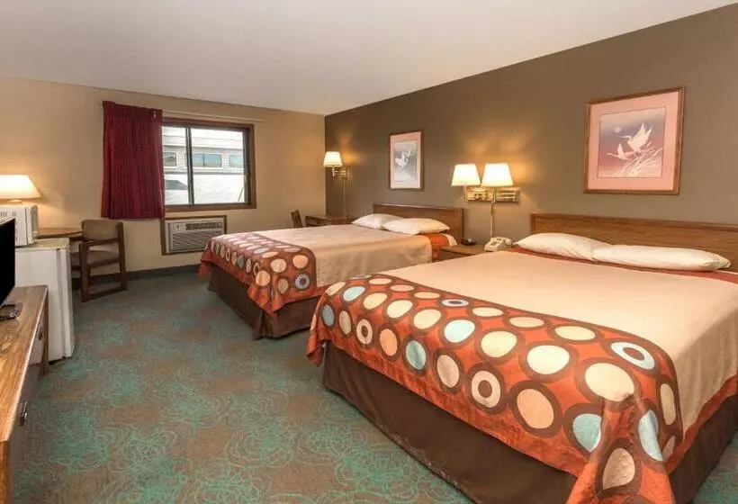 モーテル Super 8 By Wyndham Hartford Wi