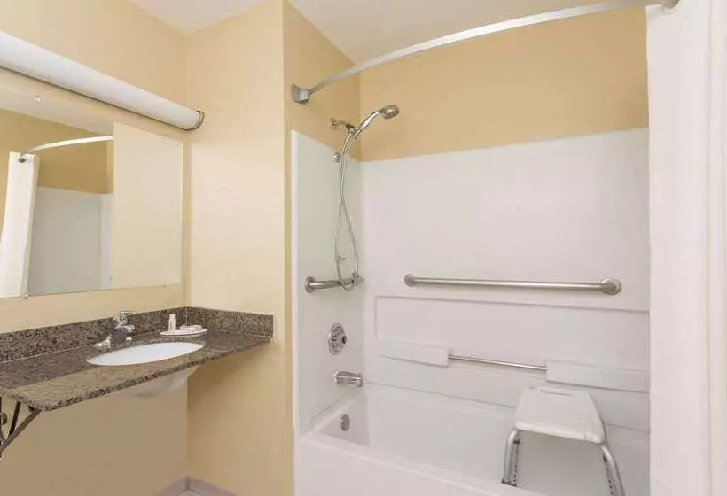 Мотель Super 8 By Wyndham Nephi