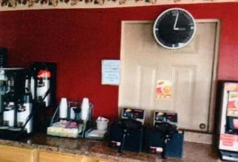 汽车旅馆  Super 8 By Wyndham New Castle