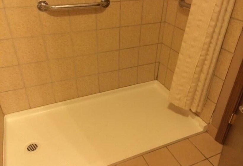 모텔 Super 8 By Wyndham New Castle