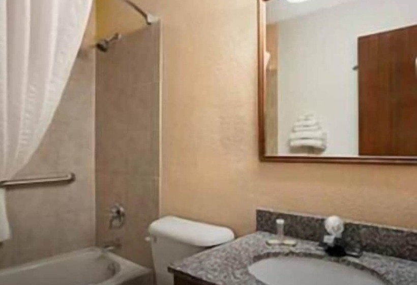 모텔 Super 8 By Wyndham New Castle