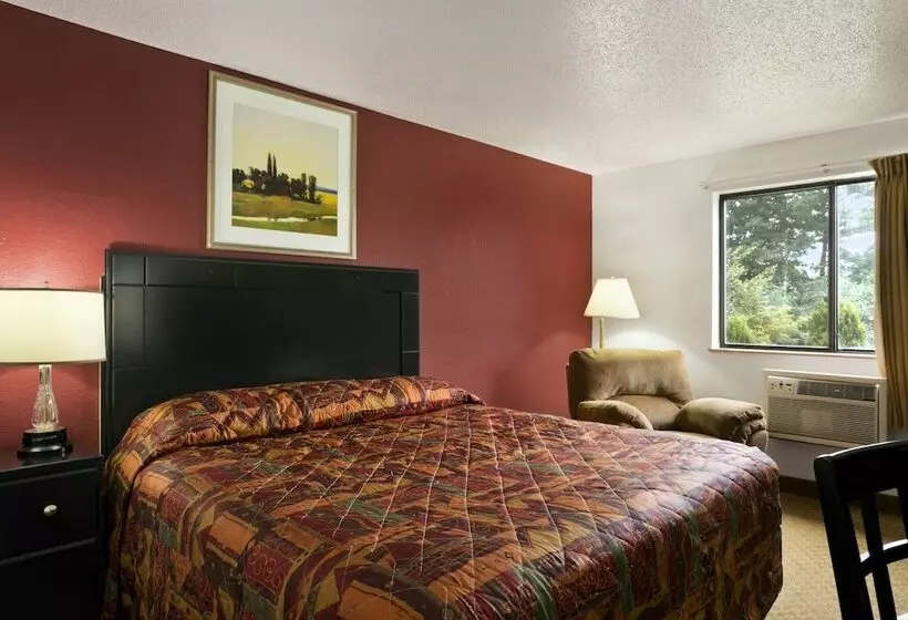 汽车旅馆  Super 8 By Wyndham New Castle