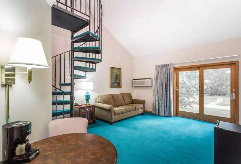 モーテル Super 8 By Wyndham Platteville