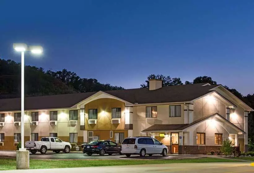 Мотель Super 8 By Wyndham Ripley