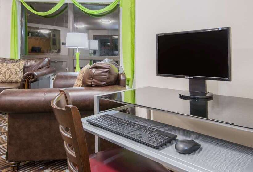 Motel Super 8 By Wyndham Toledo