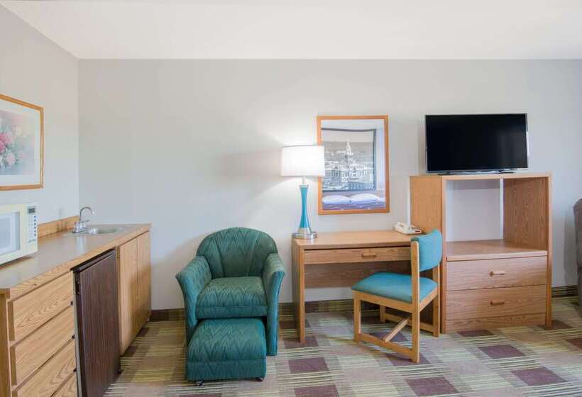 Motel Super 8 By Wyndham Toledo