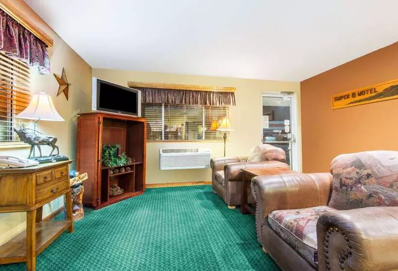 Мотель Super 8 By Wyndham Trinidad