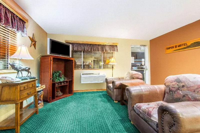 Мотель Super 8 By Wyndham Trinidad