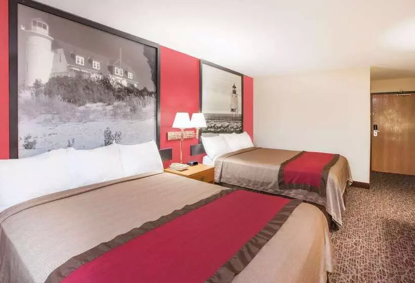 모텔 Super 8 By Wyndham West Branch