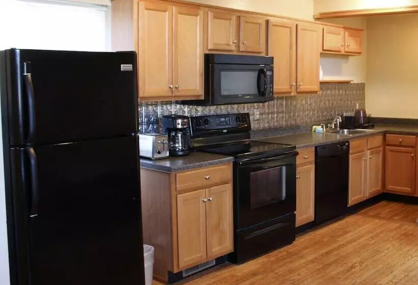 모텔 The Sundowner On Lake George