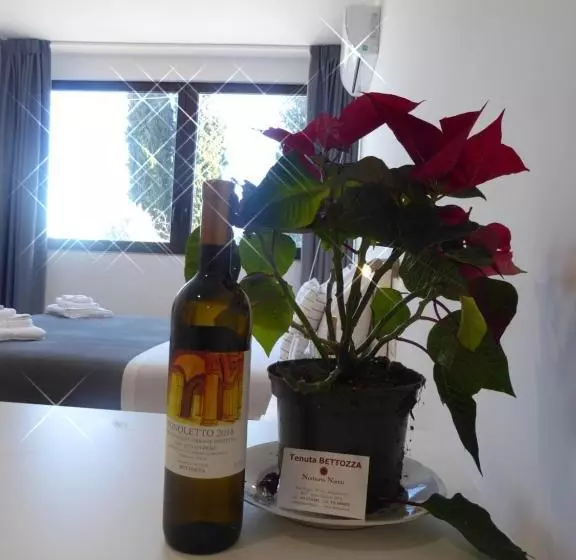 هتل Agriturismo Tenuta Bettozza