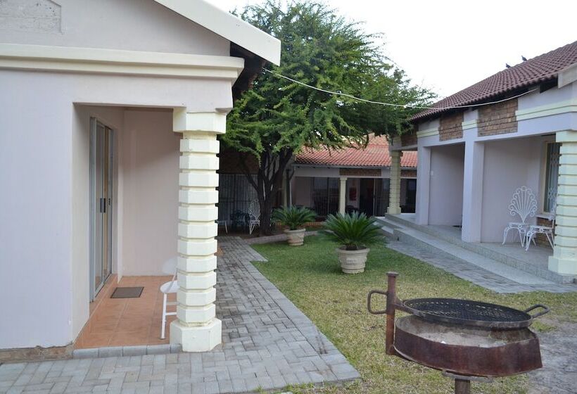 펜션 Kamogelo Guest House