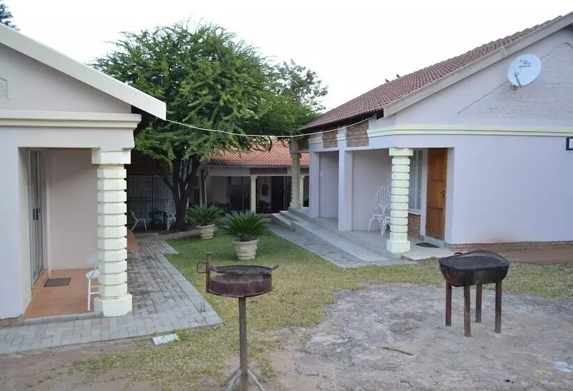 ペンション Kamogelo Guest House