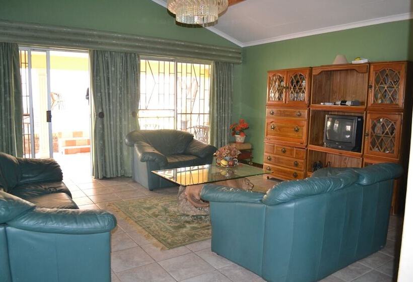 펜션 Kamogelo Guest House