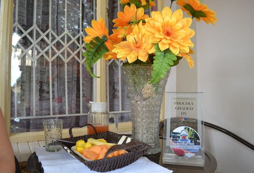 펜션 Kamogelo Guest House