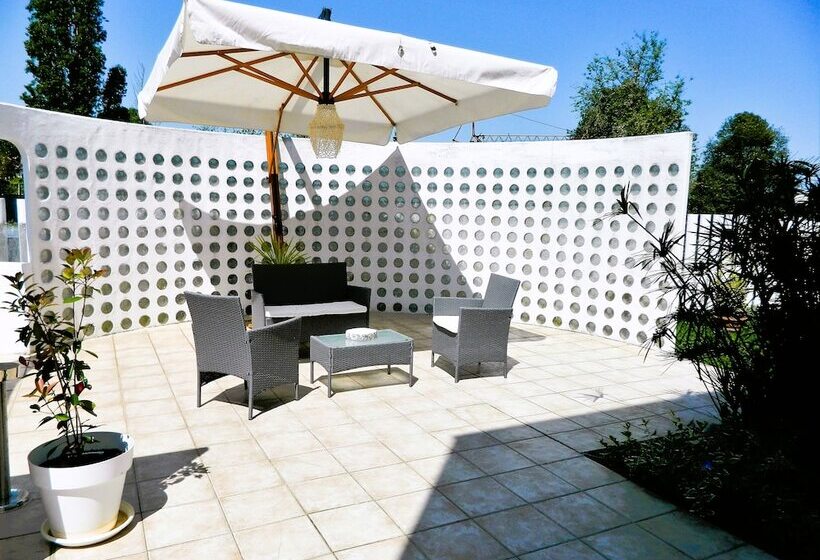 پانسیون Villa Marina