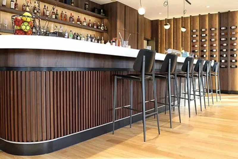 ホテル Ginn City And Lounge  Ravensburg