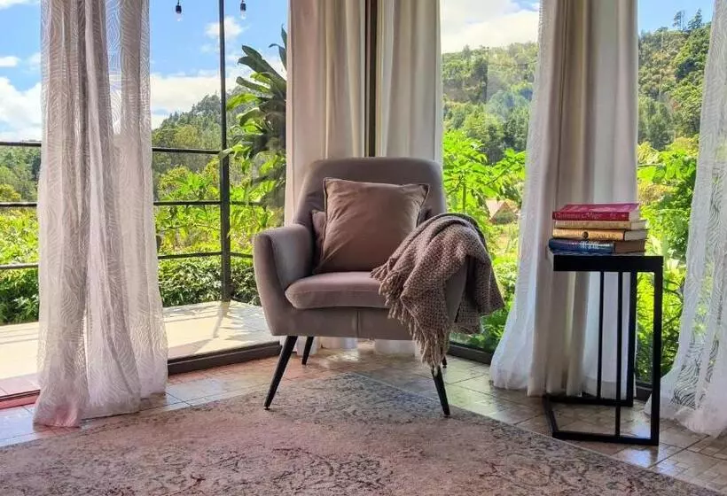 ペンション Villa Alejandro