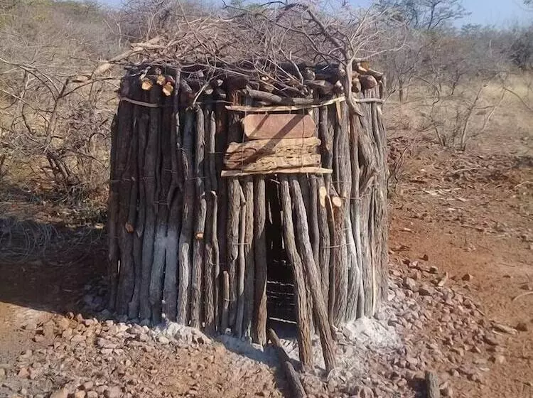 هاستل Omapaha Traditional Hut