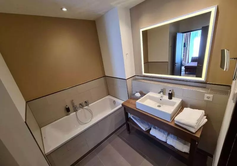 Hotelli Anklamer Hof, Bw Signature Collection