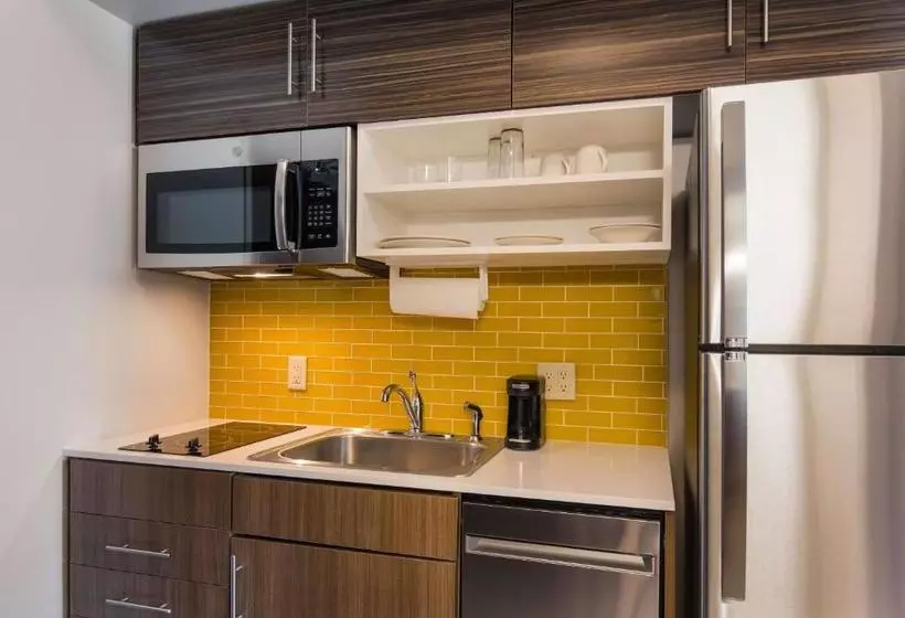 Hotelli Mainstay Suites East Camden