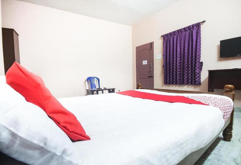 בית מלון כפרי Oyo 68688 Sk Lodge