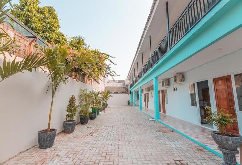 Otel Oyo Life 2445 Gardenia Residence