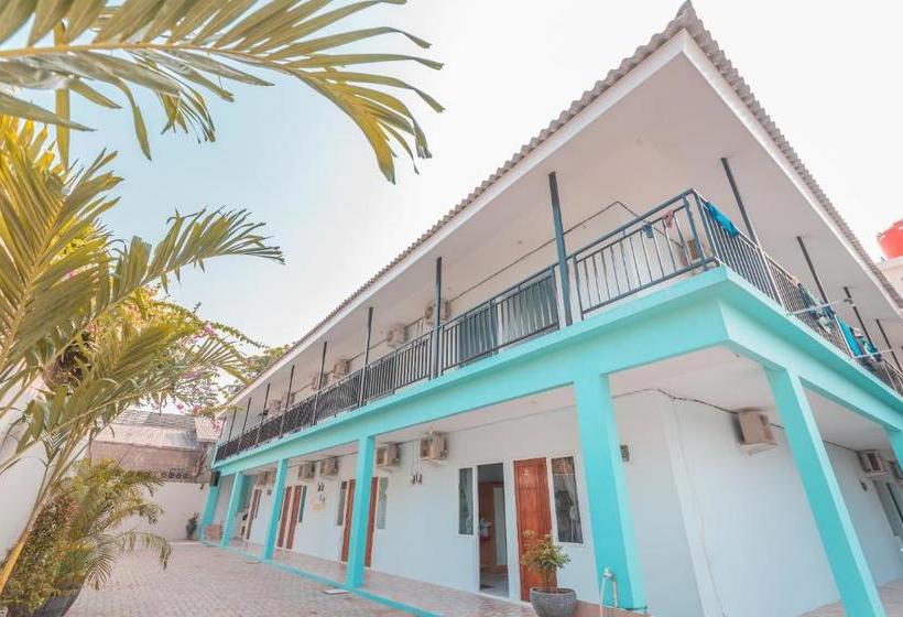 Otel Oyo Life 2445 Gardenia Residence