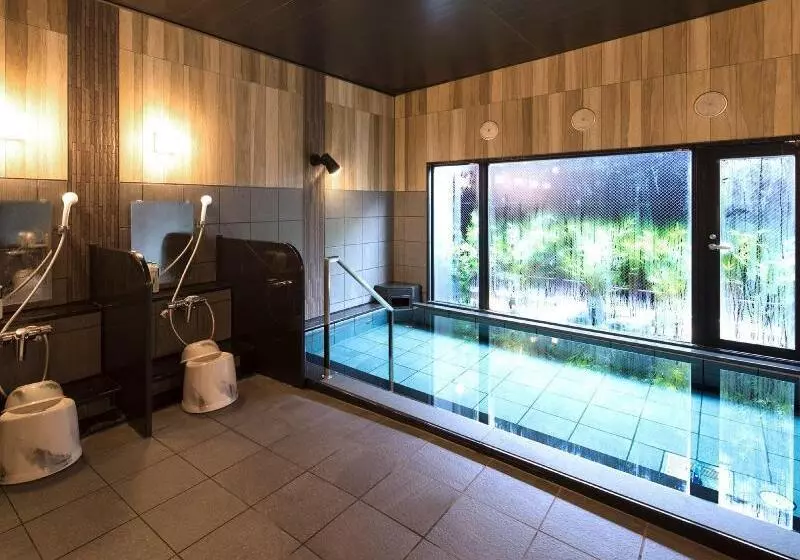 Hotelli Route Inn Chiba Newtown Chuo Ekimae   Narita Airport Access Line