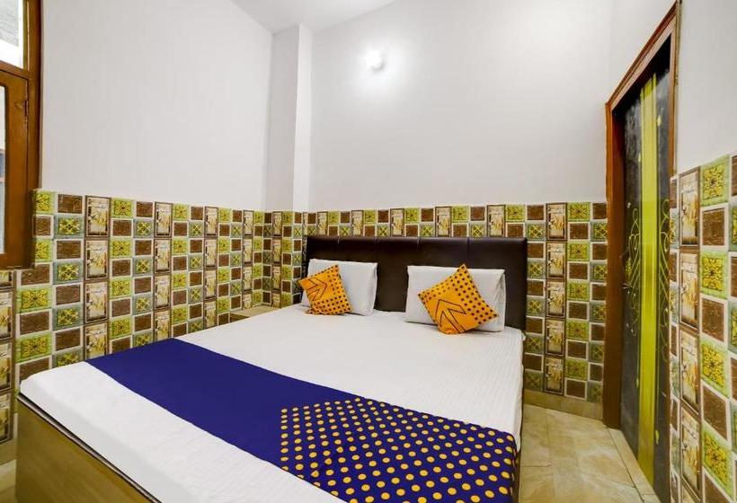 هتل Spot On 68507  Blue Star