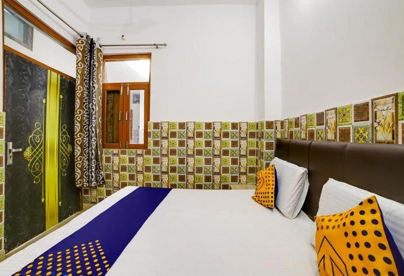 هتل Spot On 68507  Blue Star