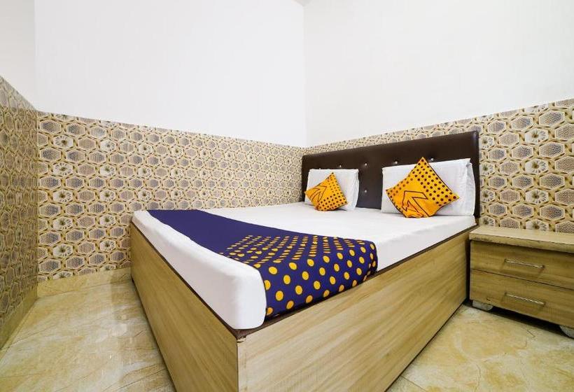 هتل Spot On 68507  Blue Star