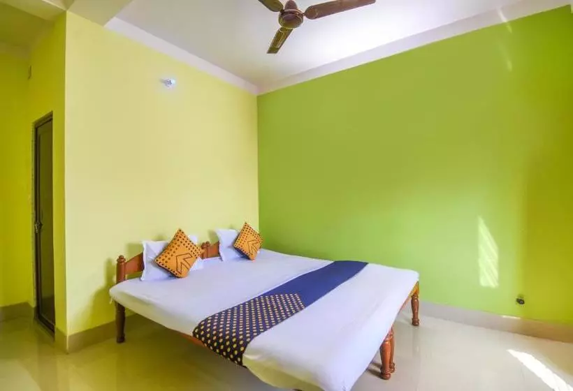 ホテル Spot On 69142 Srijani Guest House