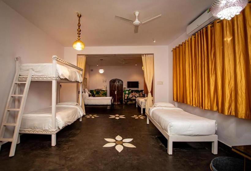 Szálloda Yahvi The Boutique