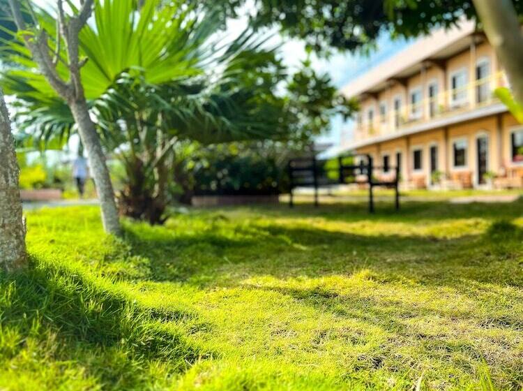 Kurort  La Plumerias