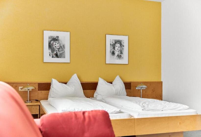 Tafelspitz Gruppenhaus Arlberg